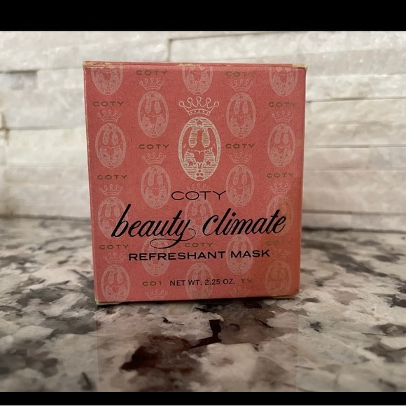 VTG sealed Coty Face mask / makeup - movie prop - collectors item - unopened - Picture 1 of 8